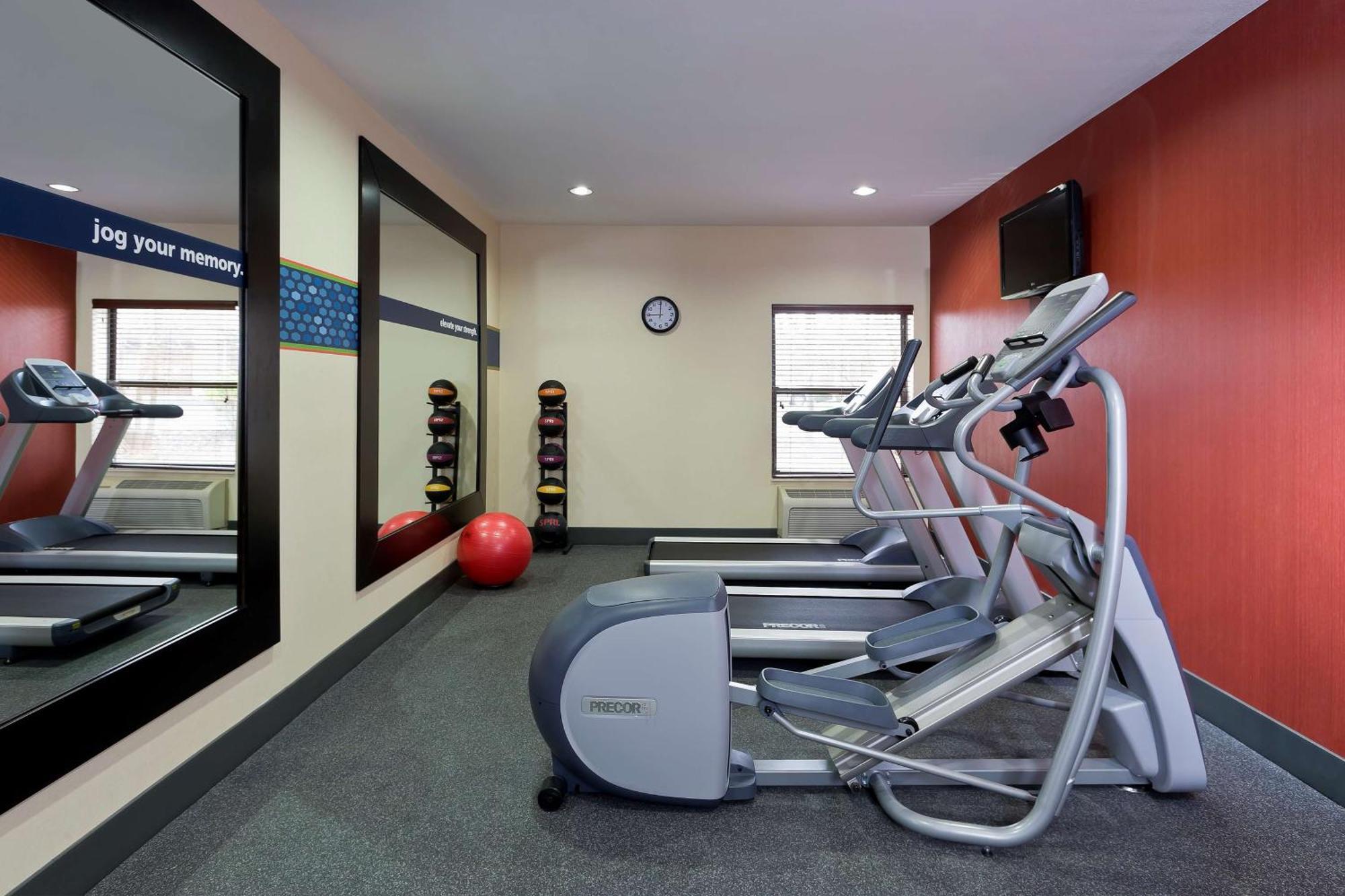 Hampton Inn Chicago-Тинли Парк Екстериор снимка