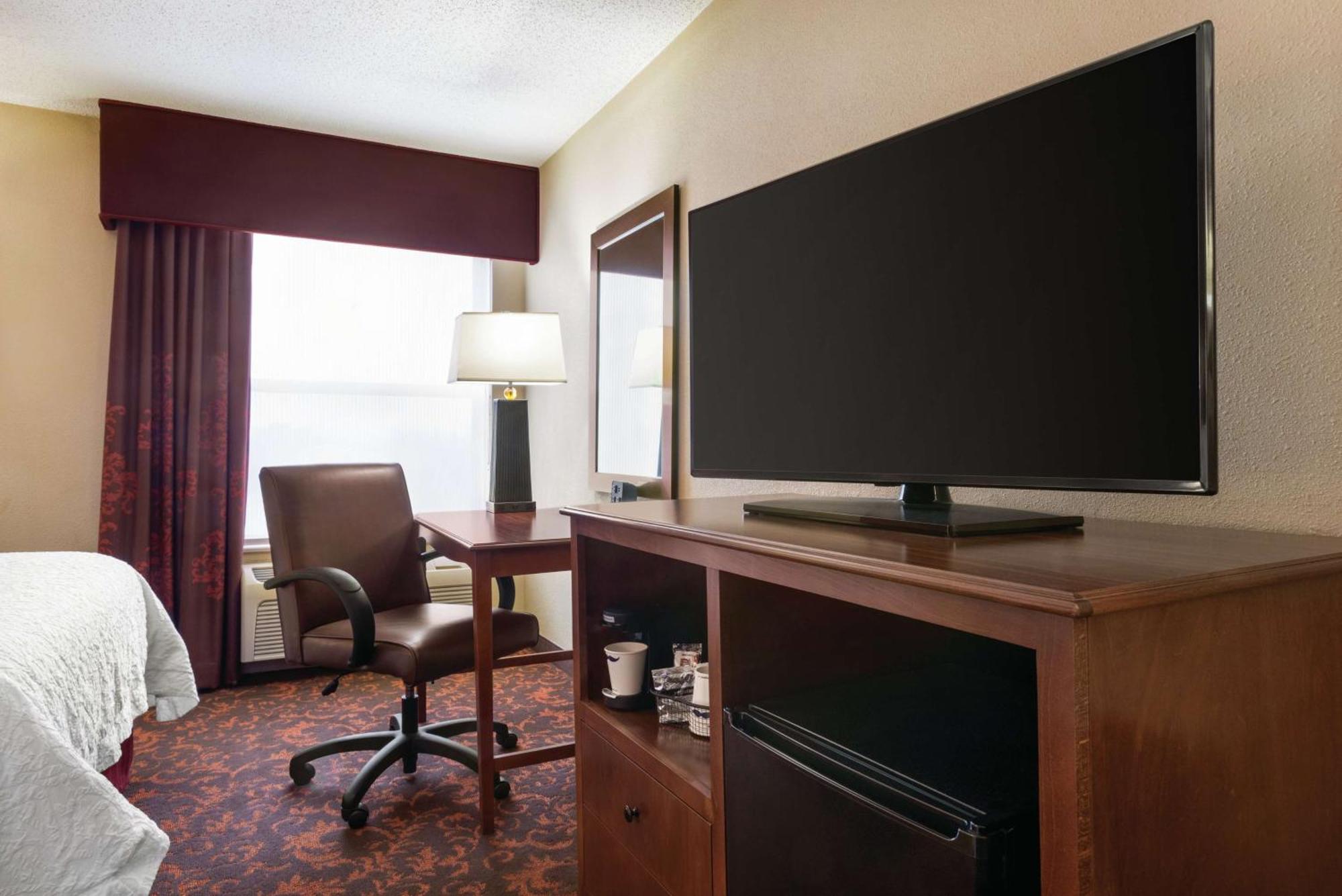 Hampton Inn Chicago-Тинли Парк Екстериор снимка